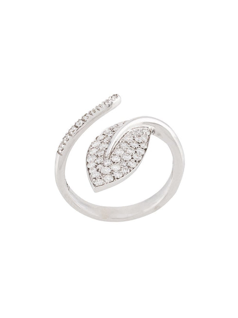 18kt white gold Foglia leaf diamond ring